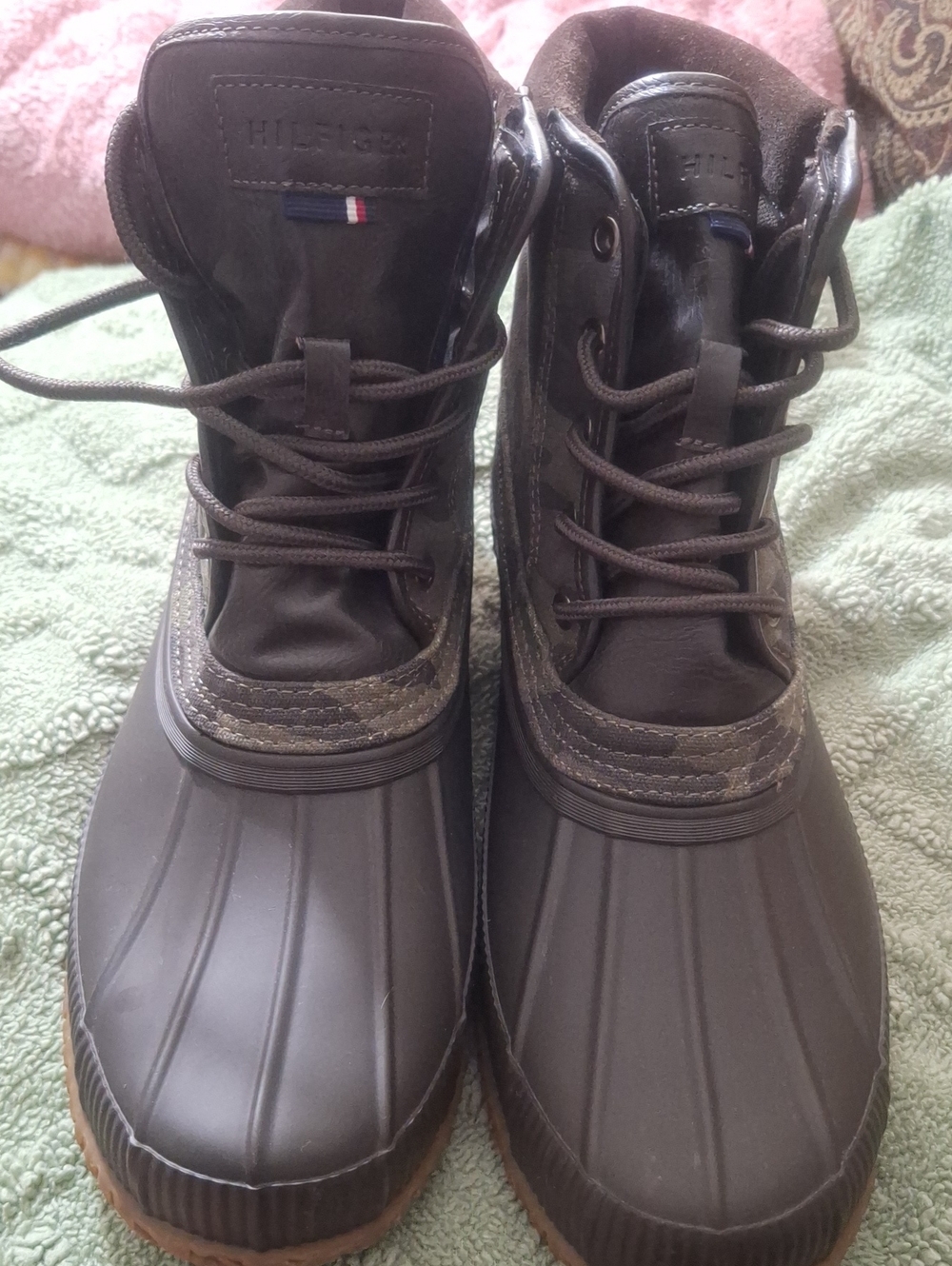 Tommy Hilfiger Men’s Dark Brown Waterproof Duck Boots